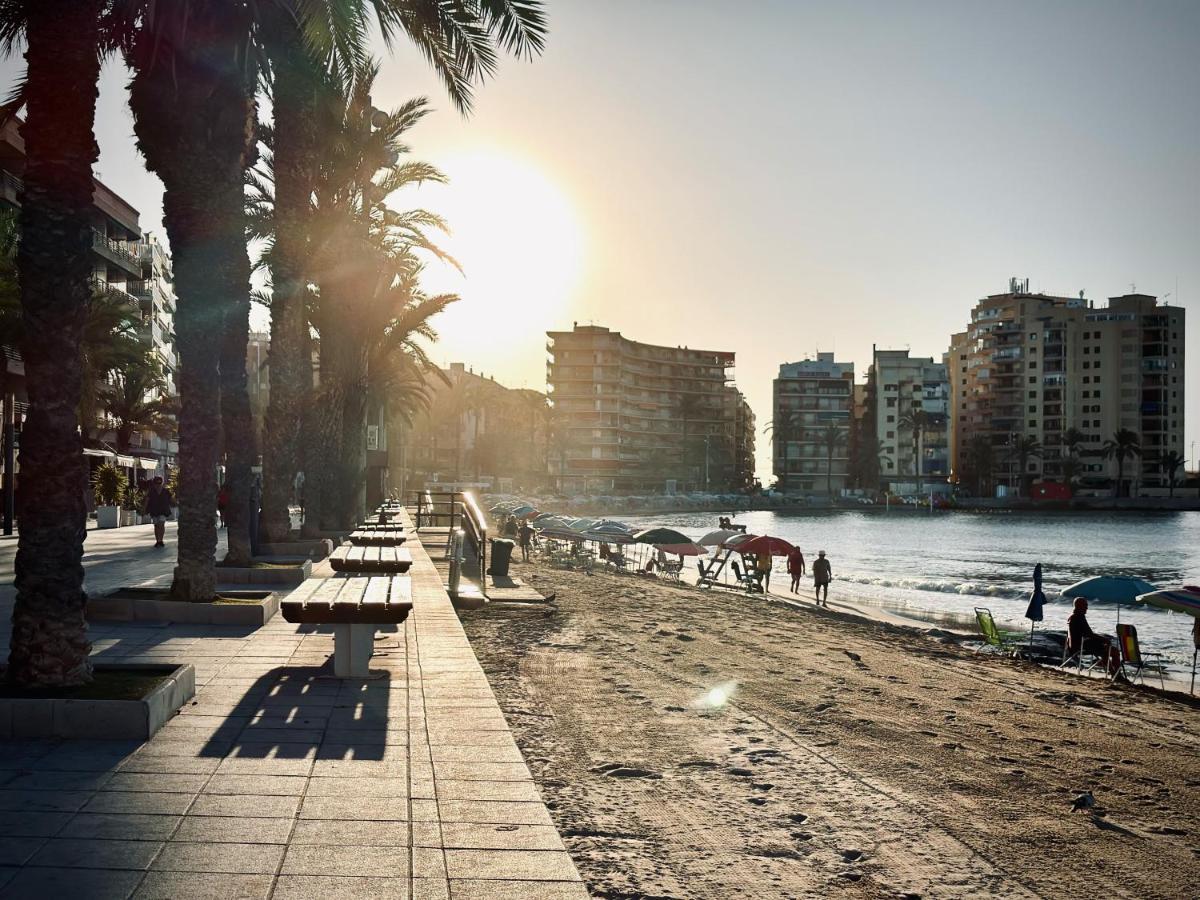 Playa Del Cura, 2 Min Zum Strand, Zentral, Kostenlos Parken Torrevieja Exterior photo